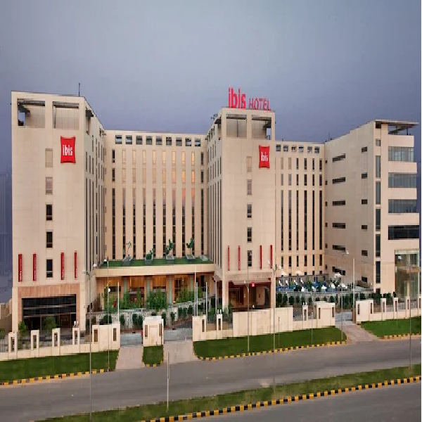 IBIS Commercial Tower | Aerocity, New Delhi